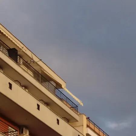 Evani Loft In Centre דירה *